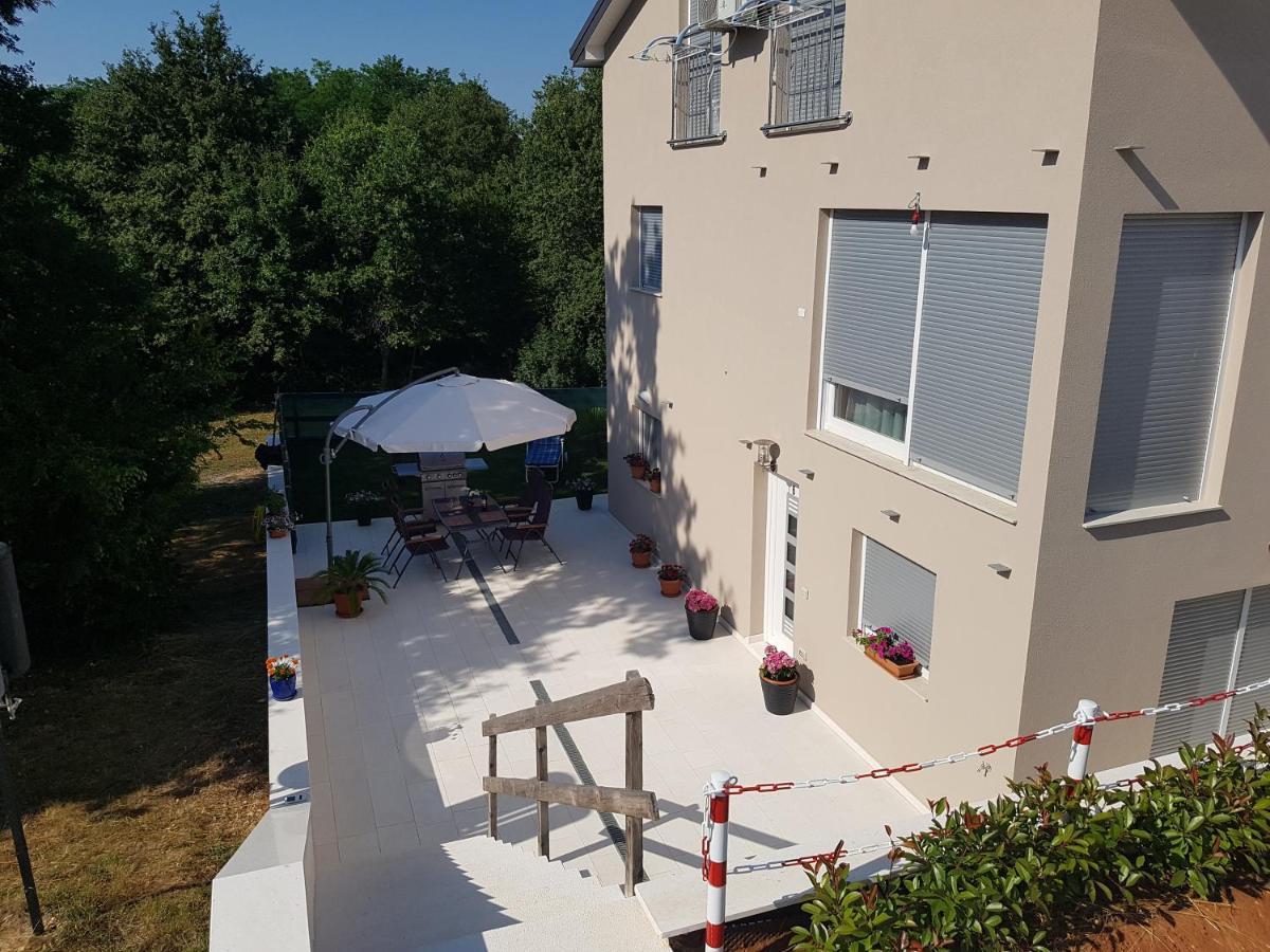 Zagar Apartment Poreč Exterior foto